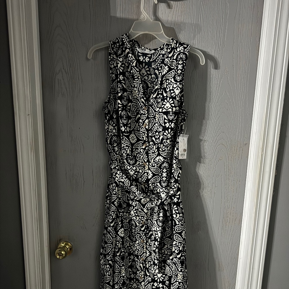 Black and white dress